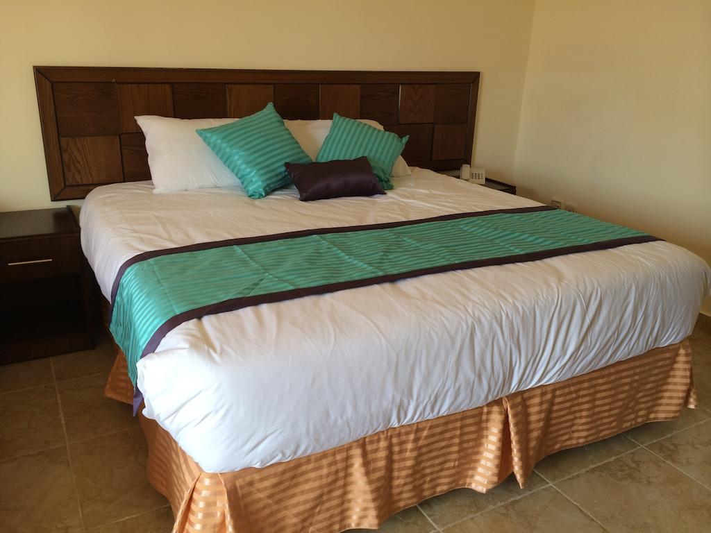 Almarsa Village Resort Aqaba Bilik gambar